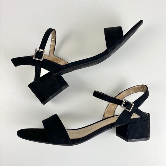 CIRCUS BY SAM EDELMAN Ibis Microsuede Vegan Short Block Heel Sandals Y2K Black - Picture 5 of 10